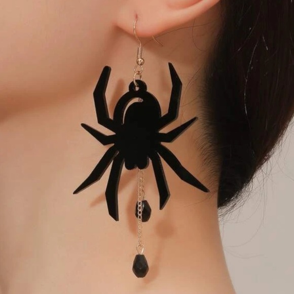 Spider Drop Earrings - Picture 1 of 2